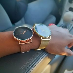 Ultra Thin Quartz Wrist Watch